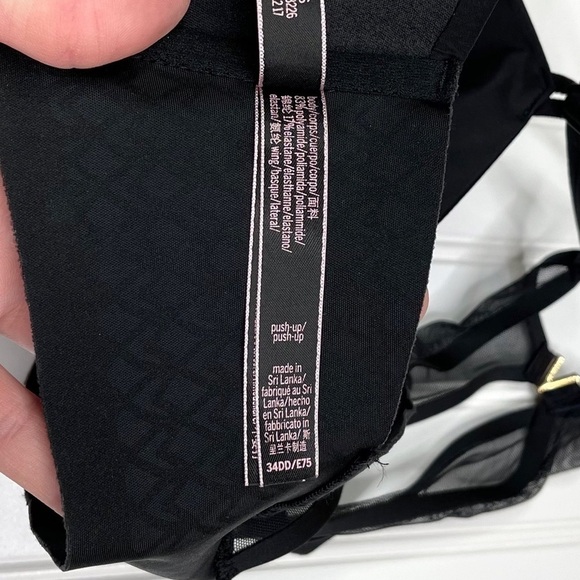 Victorias Secret Push Up Bra Front Closure Black - Picture 5 of 5